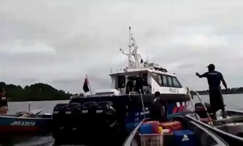 Two videos of a verbal altercation between the fishermen and PCG officers in the incident on Sunday have been circulating online.