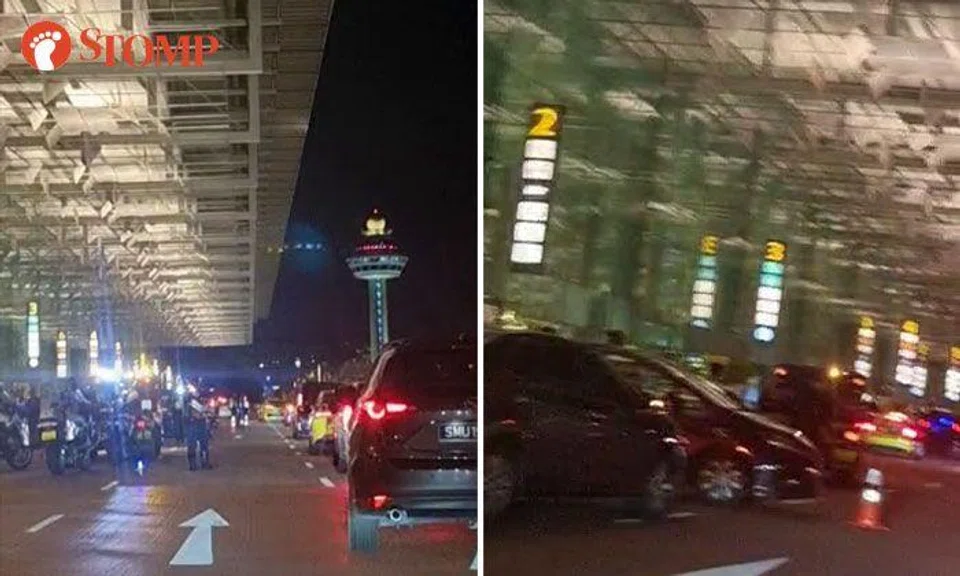4 cars involved in accident near Changi Airport Terminal 3