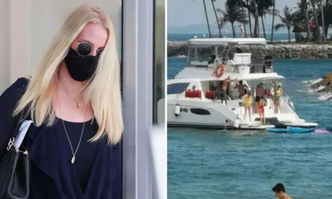 Briton Amy Grace Ropner was one of 10 people who had boarded the craft on Boxing Day. PHOTOS: KELVIN CHNG, BU HUI YAN/FACEBOOOK