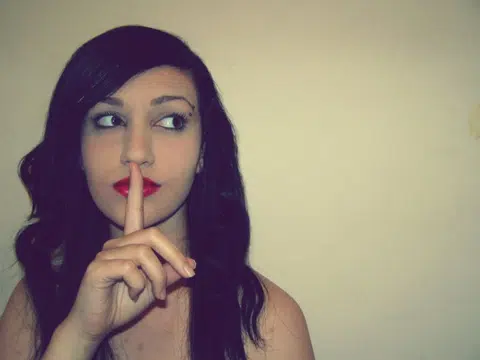 5 ways to kill the awkward silence on a date