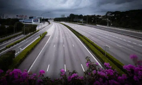 Motorcyclist killed on CTE: 2 men who drove up to 192kmh to be charged with culpable homicide