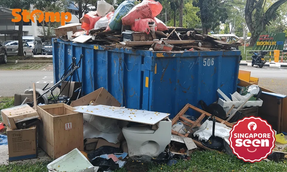 overflowing skip bin at boon lay