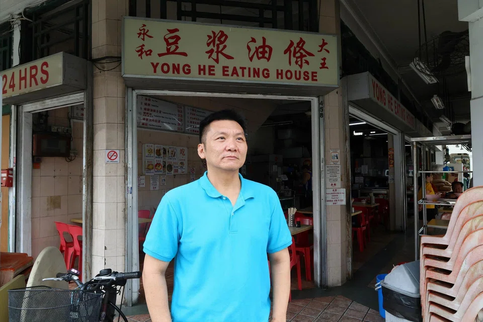 Mr Dong Han Zhong at Yong He Eating House. ST PHOTO: HEDY KHOO