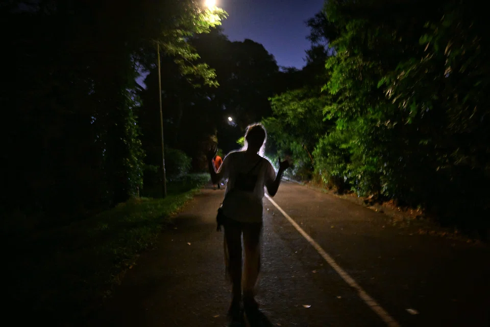 Some dark tours go beyond site visits and storytelling by adding hands-on experiences.