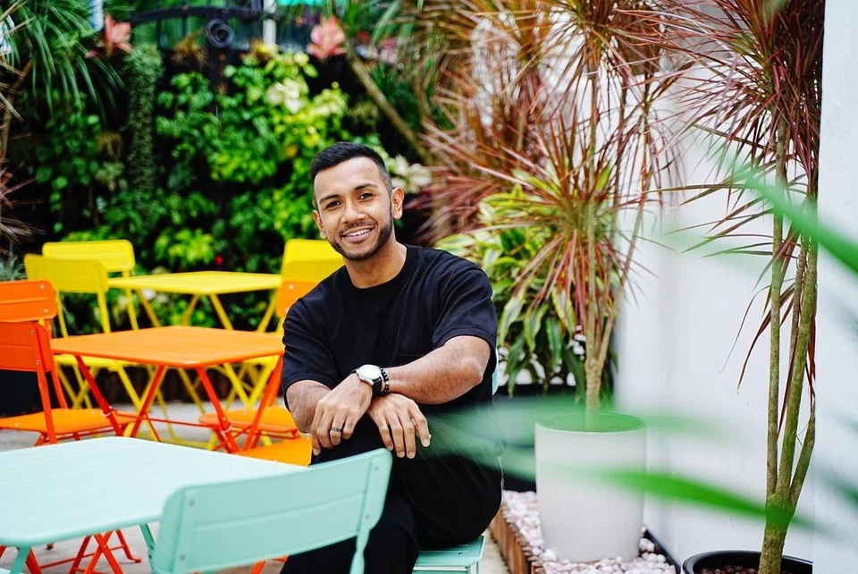 Singer Taufik Batisah says that he wants to focus on his real estate career and various businesses.