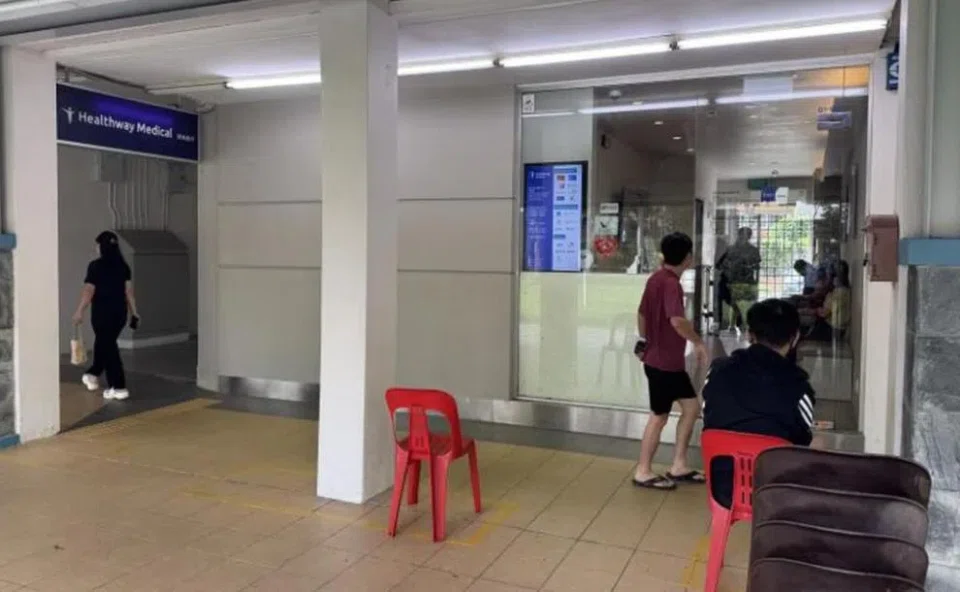 “The public can come directly to get vaccinated without making an appointment, but the stock of influenza vaccines is limited."

