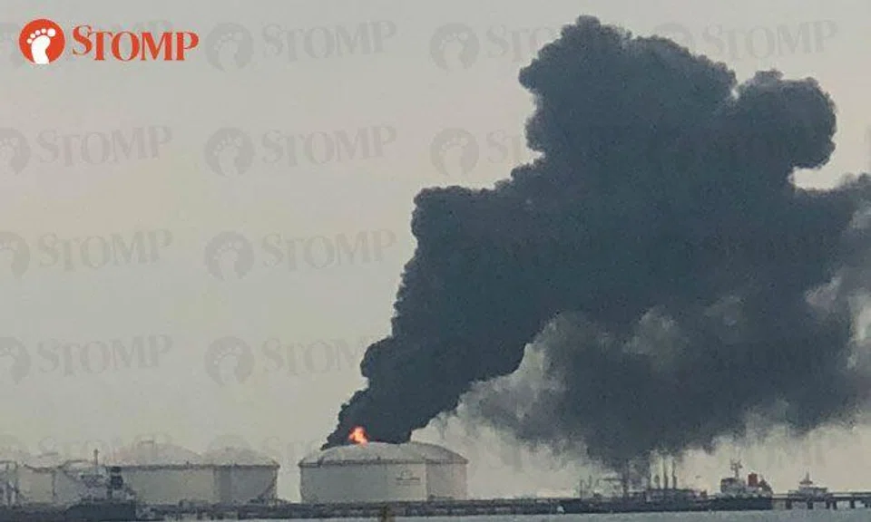 Fire breaks out at Pulau Busing, lightning believed to have struck tank