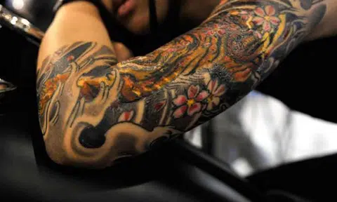 Stomper feels forum writer has ignorant view on tattoos: There are other uses of the body art