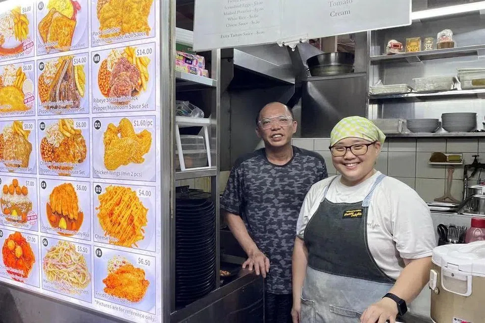Mr He Jia Liang and his wife Liu Pei Ling became hawkers in 2009.