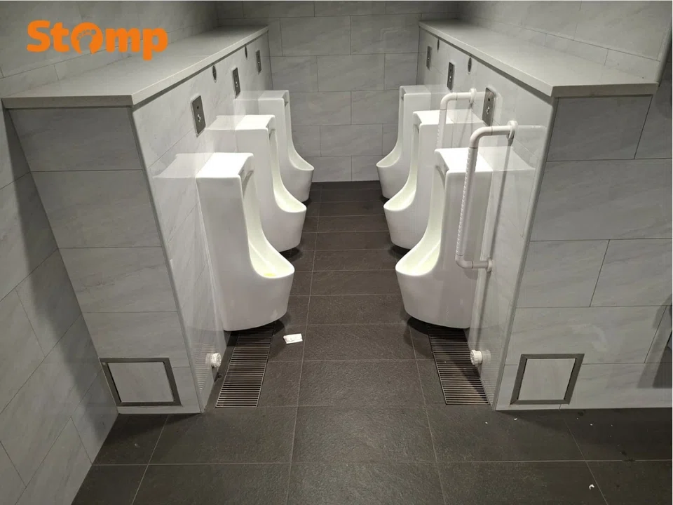 Man questions layout of urinals at Farrer Park MRT toilet