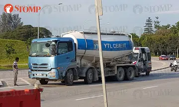 Biker sent to hospital after accident with cement mixer along Tanah ...