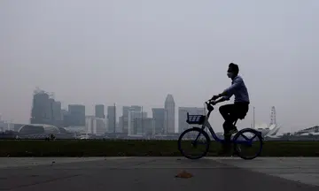 Singapore PSI hits unhealthy levels amid haze on Sept 14