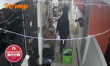 Ang Mo Kio resident takes Sheng Siong basket home