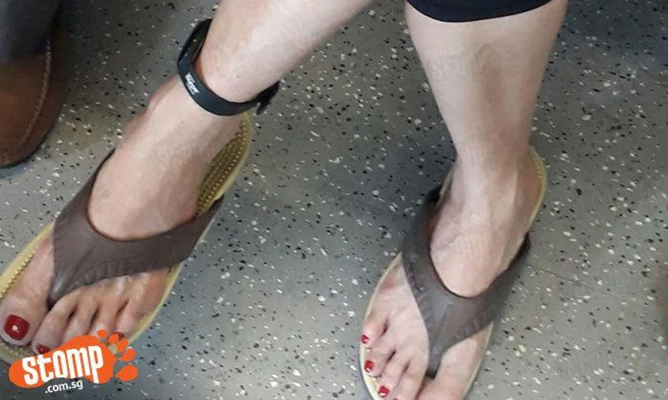 Could this be the most effective way to track your 10k steps a day? | STOMP