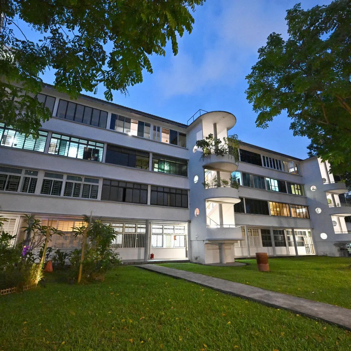 A 176 sq m adjoined flat at Moh Guan Terrace in Tiong Bahru is the most expensive HDB resale flat sold thus far.