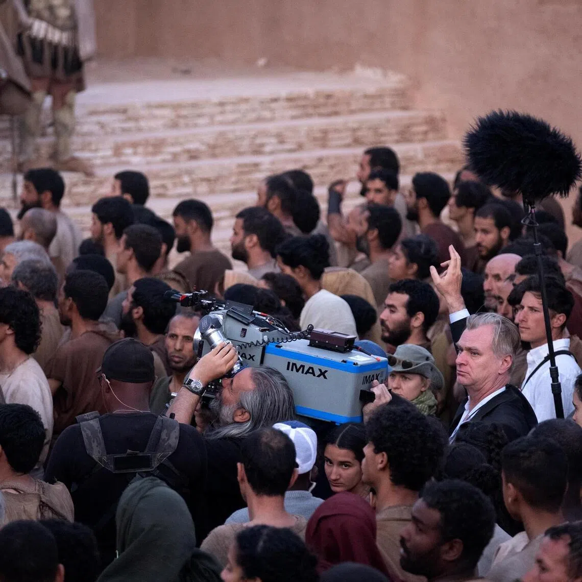 nytnolan08 - Christopher Nolan on the set of The Odyssey.

source/copyright: UIP
free for publicity use