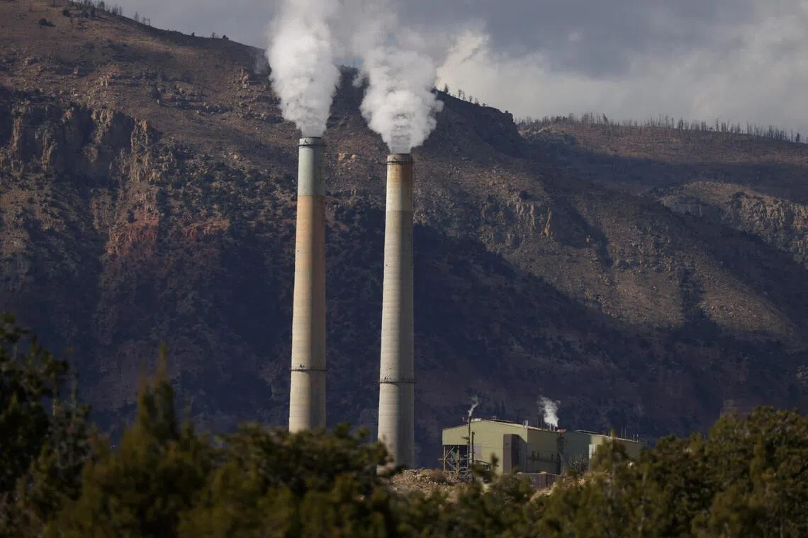 US environment agency to weaken rule limiting harmful mercury, air toxics from coal plants