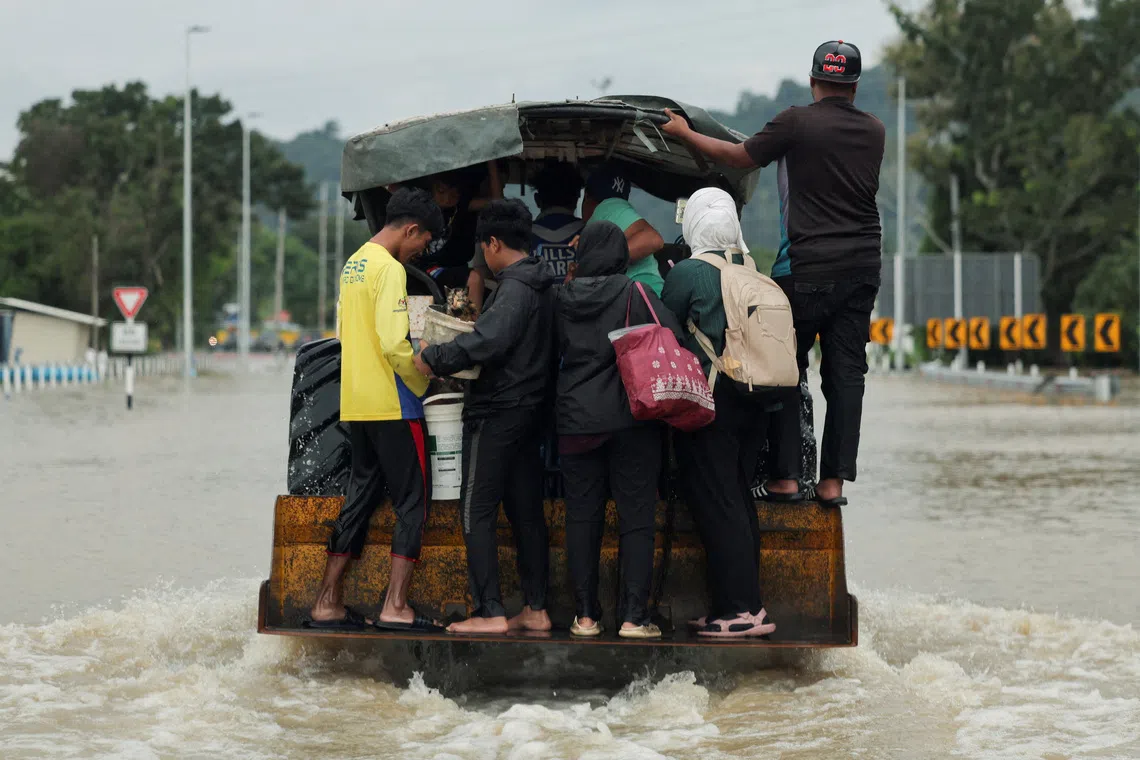 Malaysian disaster agency steps up response as flood conditions worsen