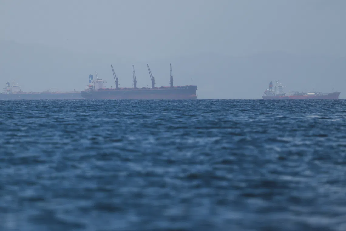 Tankers anchor near Venezuelan state oil company PDVSA's Jose terminal while waiting to load and discharge, in Puerto La Cruz, Venezuela August 9, 2026. REUTERS/Leonardo Fernandez Viloria