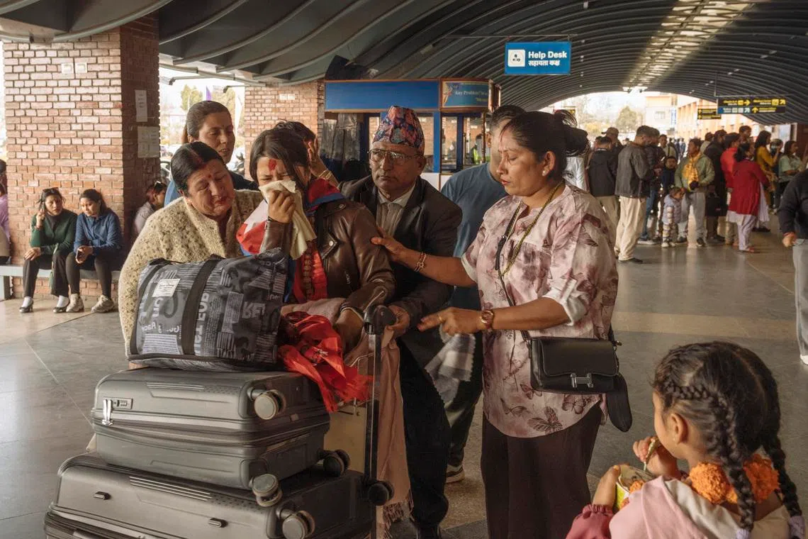 Nepal resumes issuing permits for workers headed to Middle East