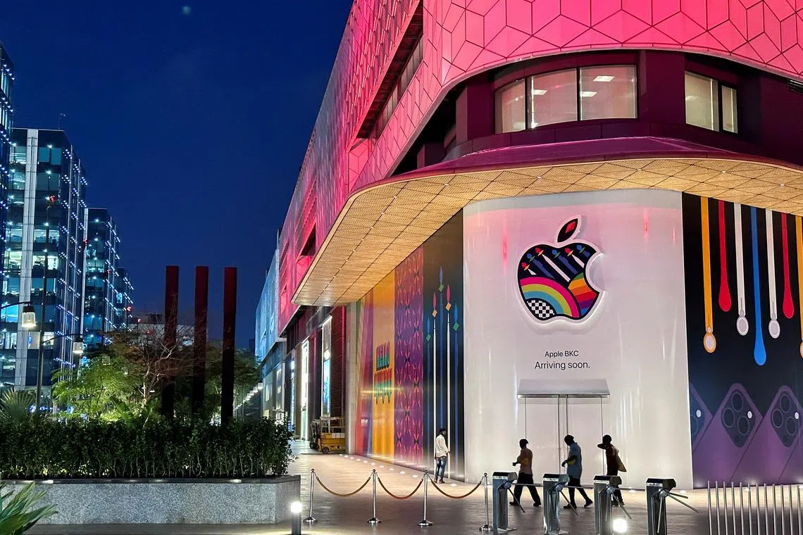 Apple will open a retail store at Jio World Drive Mall, in Mumbai next week, one of its first two in India.