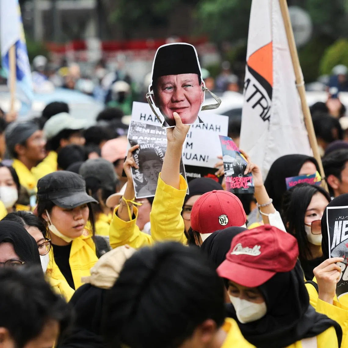 Protesters accused the Indonesian government of neglecting the economic struggles of ordinary people while continuing to fund costly flagship programmes.