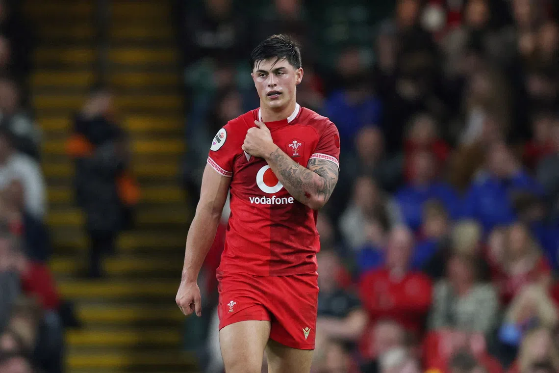 Wing Rees-Zammit to start for Wales against Japan