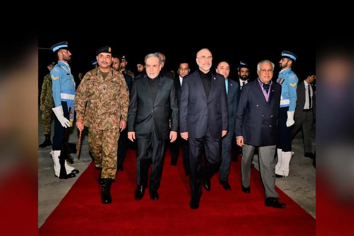 'Pragmatists' vs 'hardliners': Is Iran split over US deal?