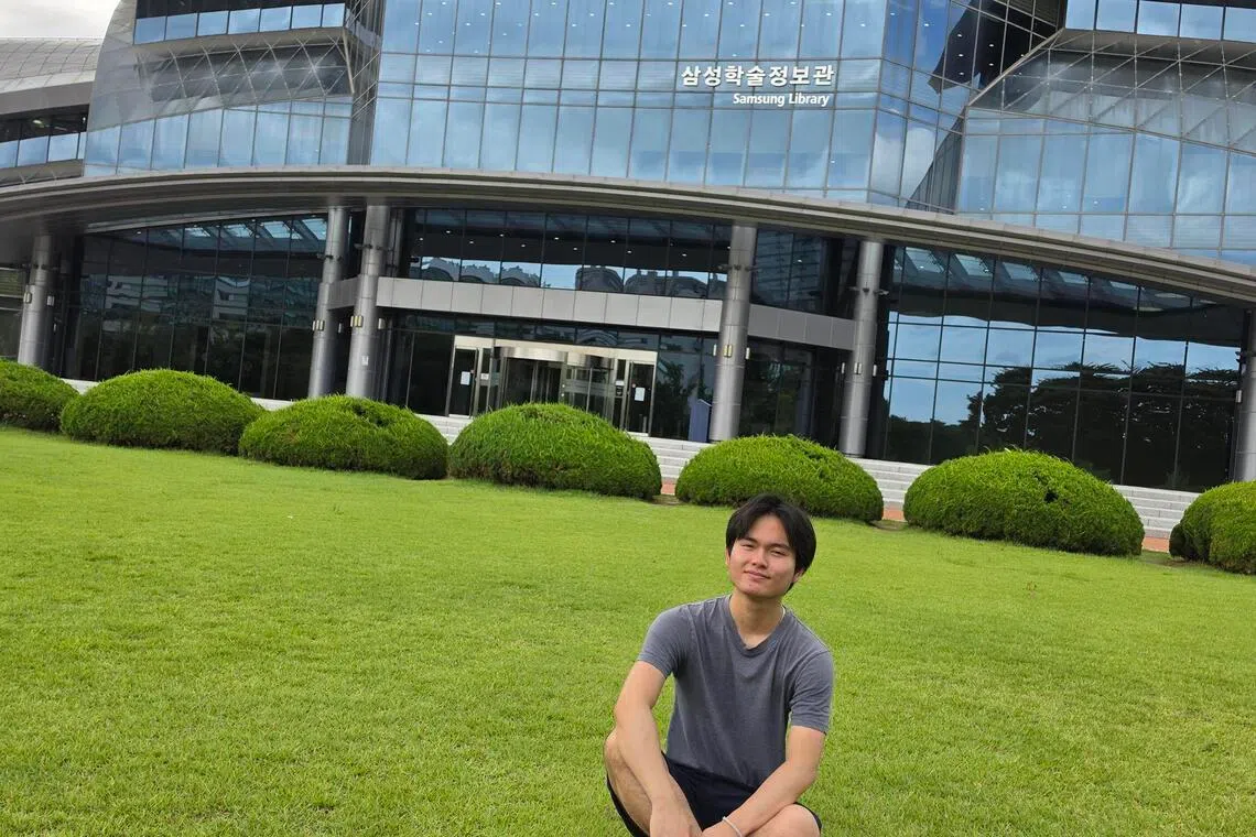 Computer science and engineering student Nguyen Nhat Minh in front of the Samsung Library, which he said is a very popular study spot. He added that Samsung distributes free food to students during every exam season.