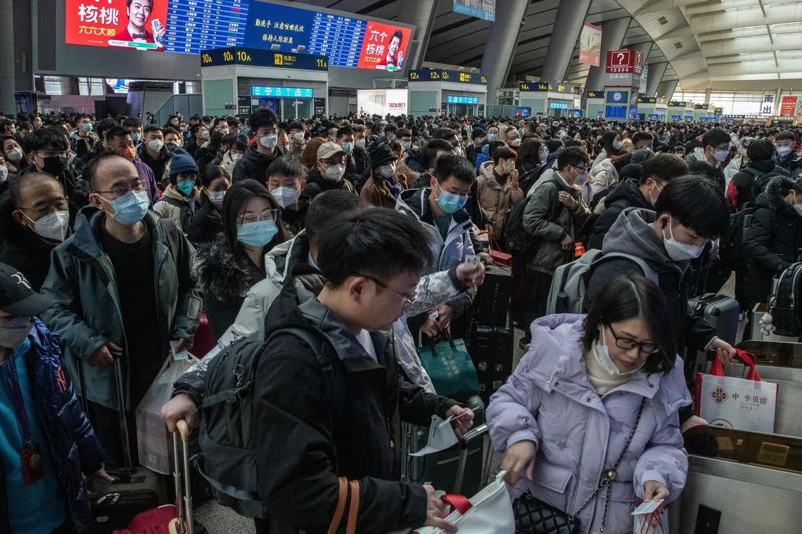 An estimated 226 million domestic trips were made in China during the holiday week that ended on Friday. 