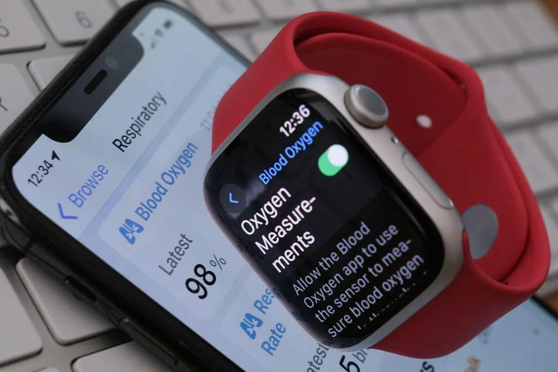 Apple to sell some watches without blood oxygen feature after US court ruling The Straits Times