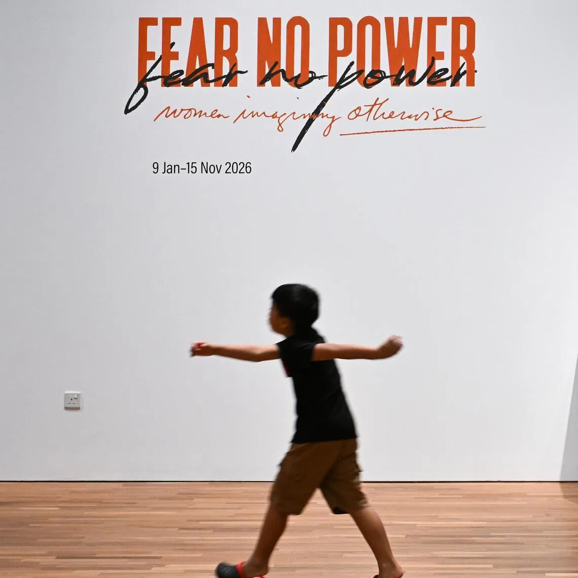 Indonesian artist Dolorosa Sinaga’s bronze sculpture We Will Fight (2004/2025) is situated outside the gallery’s doors in the Spine Hall.