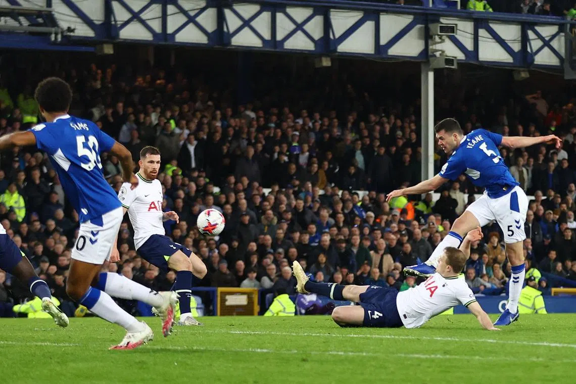Everton's Michael Keane scoring the equaliser in the 90th minute against Tottenham.