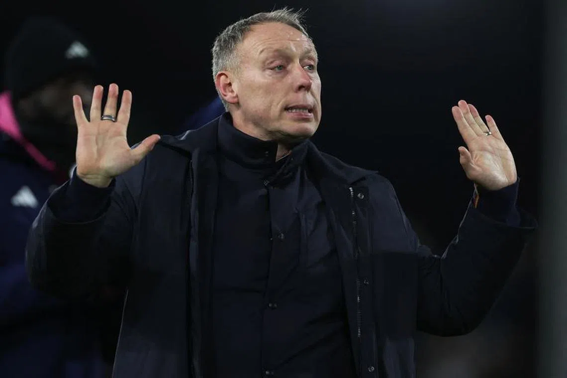 Soccer Football - Premier League - Fulham v Nottingham Forest - Craven Cottage, London, Britain - December 6, 2023  Nottingham Forest manager Steve Cooper looks dejected after the match Action Images via Reuters/Paul Childs
