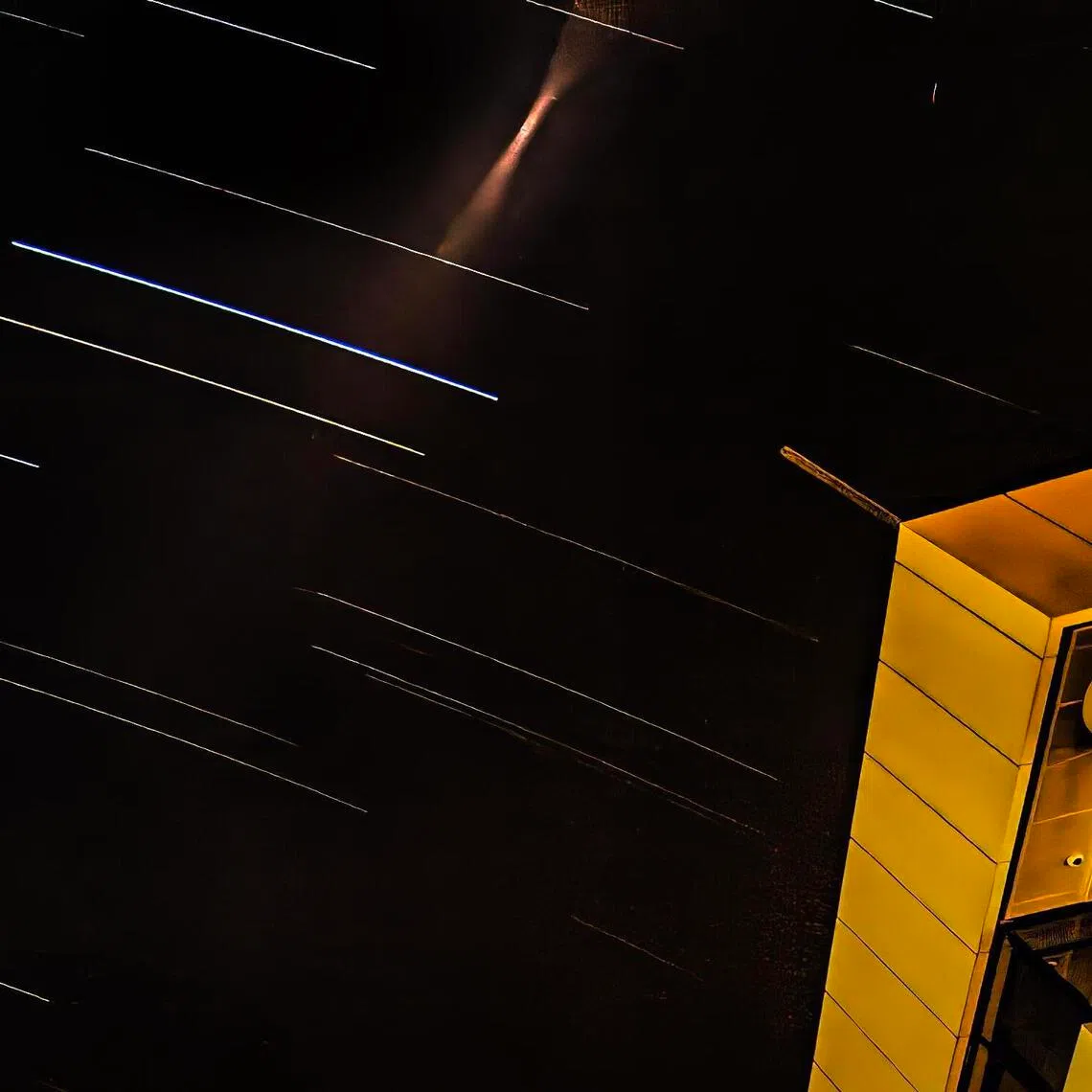 Observers may witness 10 to 20 meteors an hour at the Lyrids meteor shower’s peak from April 22 to 23.