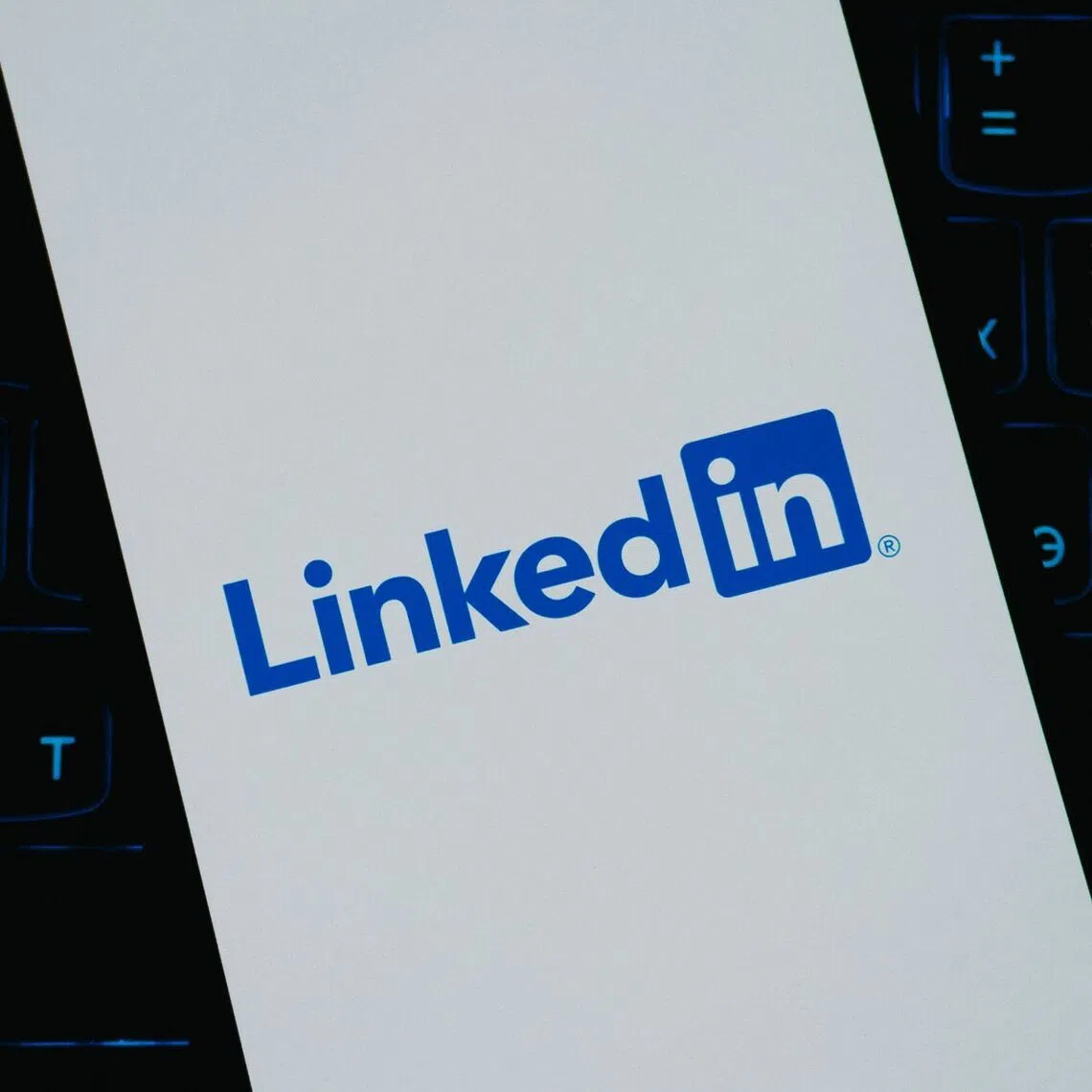 The decision came after an internal review sparked by Chris Bradley’s LinkedIn comments on a book that discusses the “glass cliff” for women.