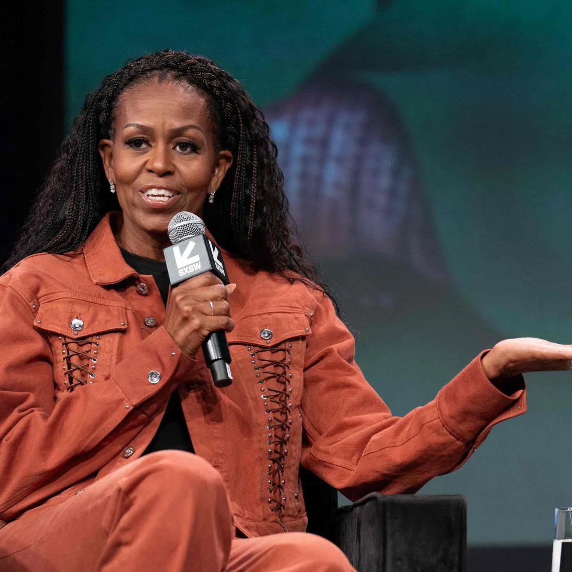 In a recent podcast interview, Mrs Michelle Obama  discussed swirling rumours that she and her husband, former President Barack Obama, were headed for divorce.