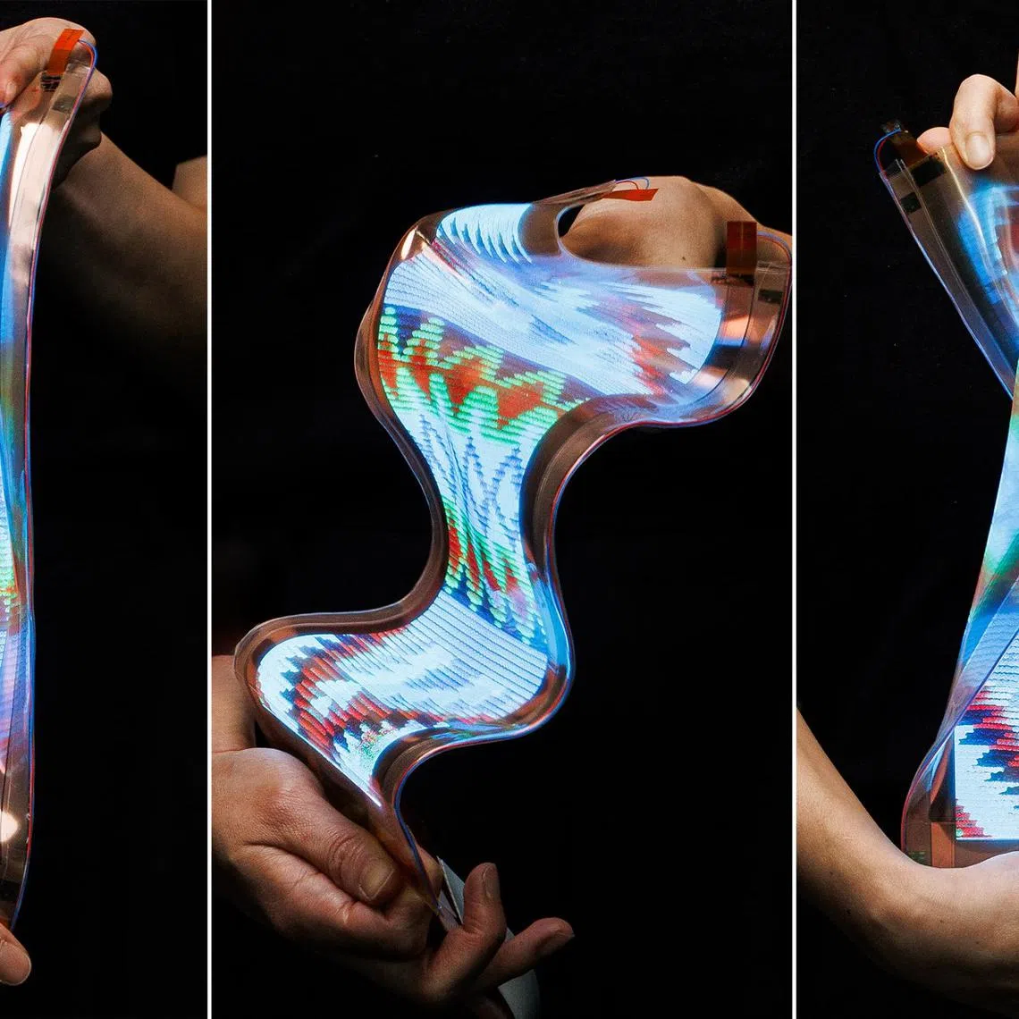 A stretchable display can freely transform into any shape by stretching, folding and twisting.
