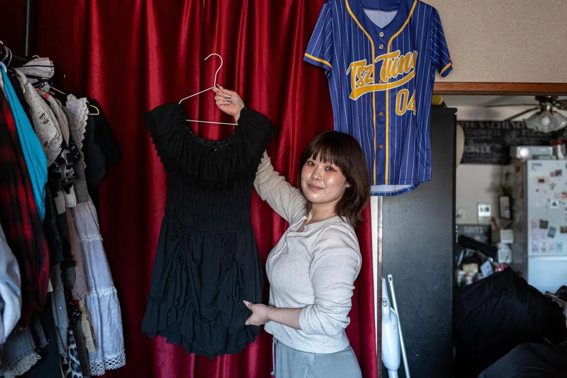 Chino, leader of the radical feminist theatre troupe TremendousCircus.