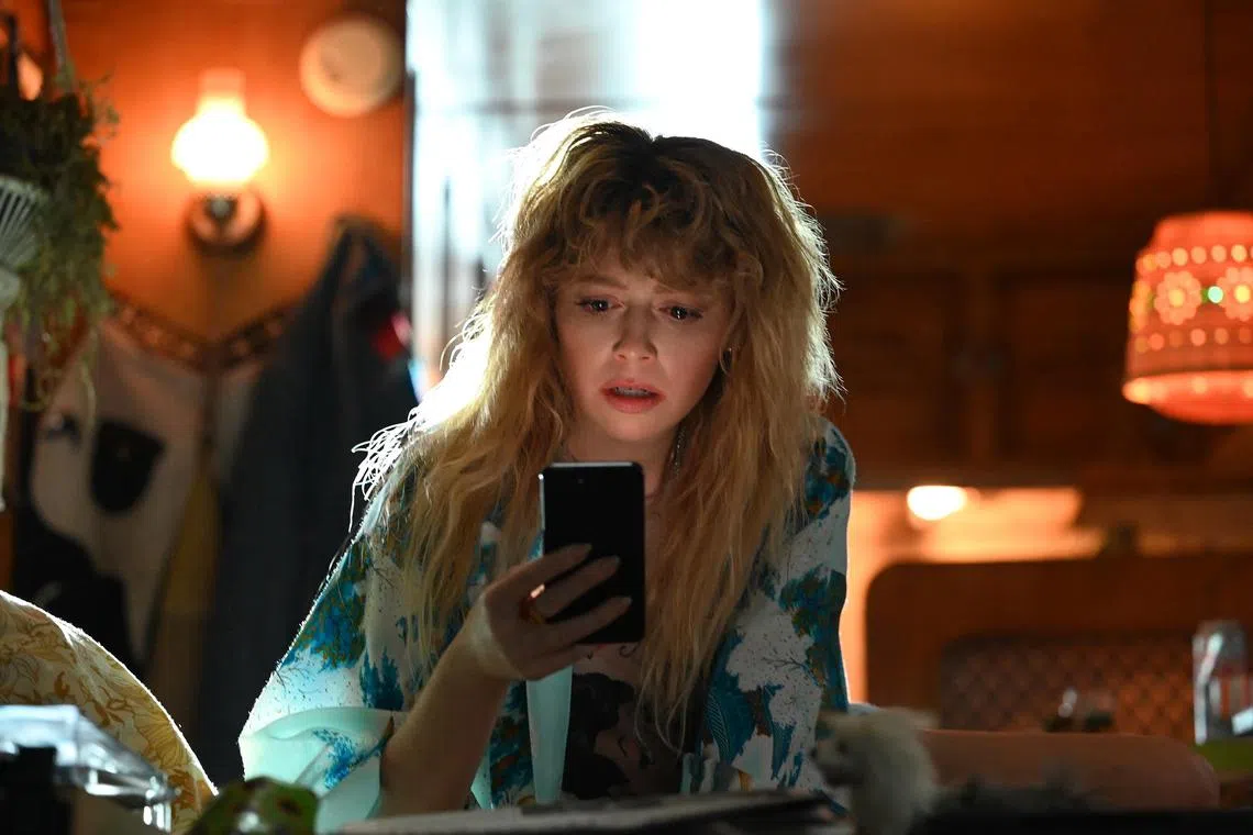 adpoker23 - Natasha Lyonne in Poker Face

Source/copyright: Rock Entertainment