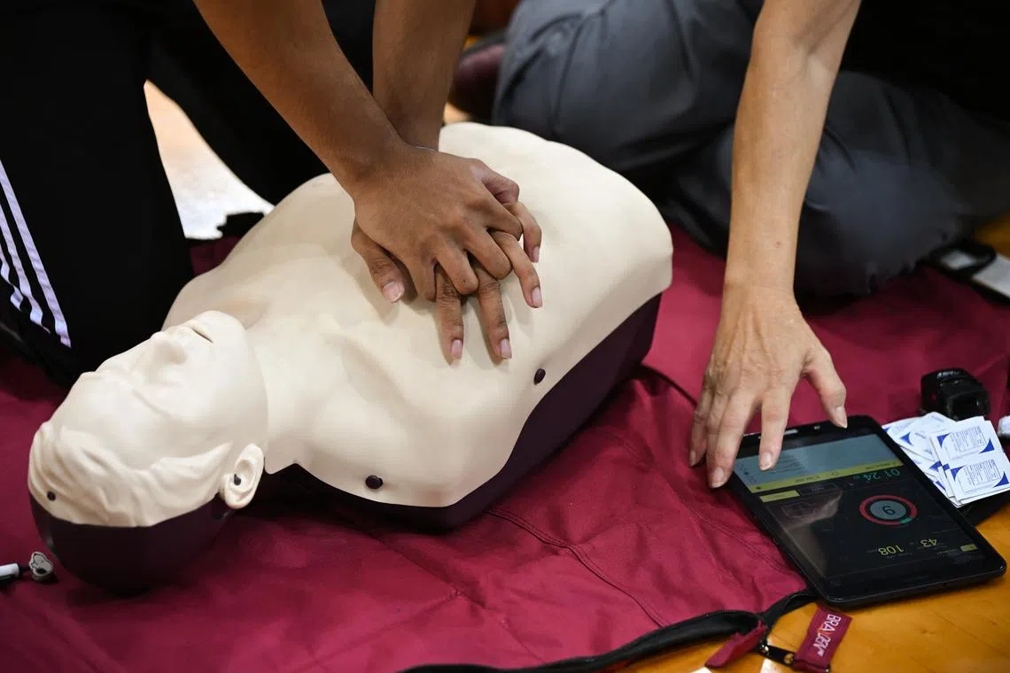 Zero responders can help prevent harm by reporting crises quickly. 