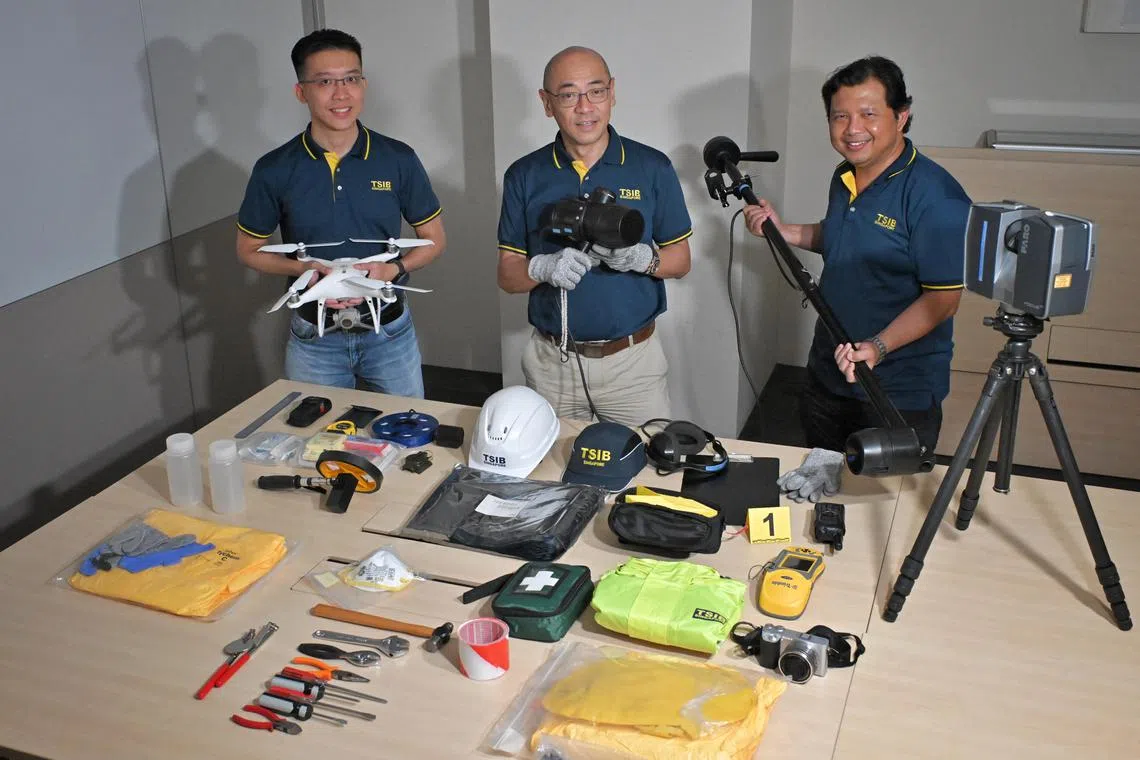 ST20240610_202497138443/elsafety/Shintaro Tay/Esther Loi/

Rail Safety Investigator Lim Renwei, 37, 
Principal Investigator and Head Training Section David Lim, 59, and Marine Safety Investigator Khalled Jalil, 51, at the Transport Safety Investigation Bureau of Singapore at Changi Airport on June 10, 2024.