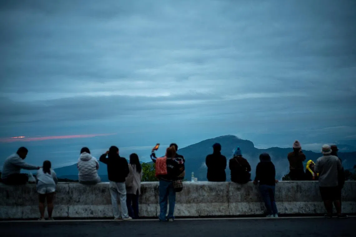 straitstimes.com - Thai tourism faces decline amid strong baht, China fears