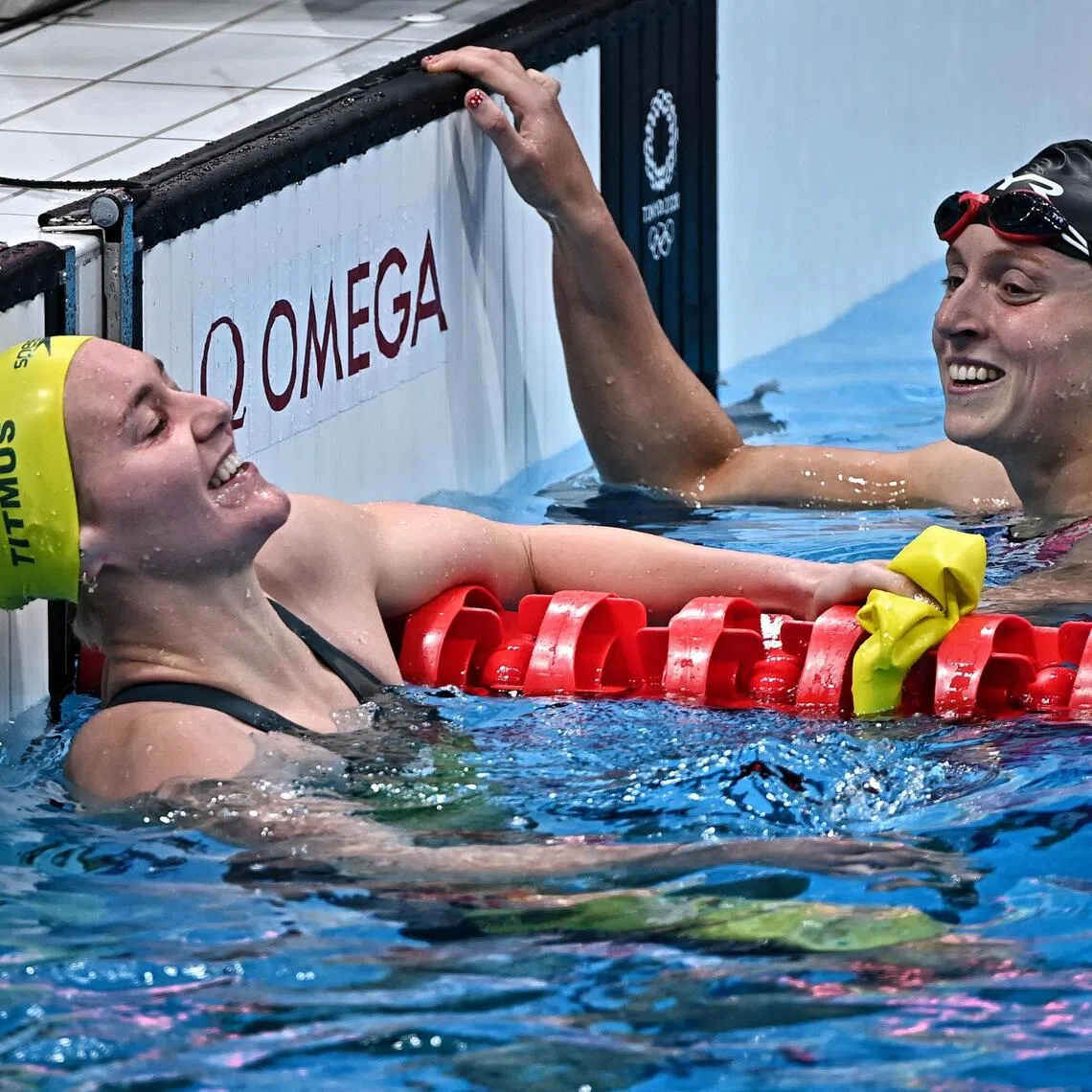 The great Australian Ariarne Titmus (left), who defeated Katie Ledecky (right) in the 400m freestyle at the 2021 and 2024 Olympics, has retired. 