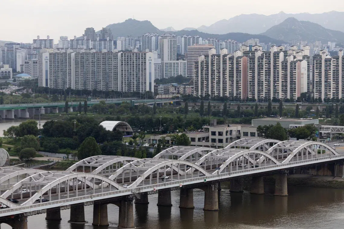 The surprisingly strong demand for the units is another sign of recovery in Seoul’s top-end property market.