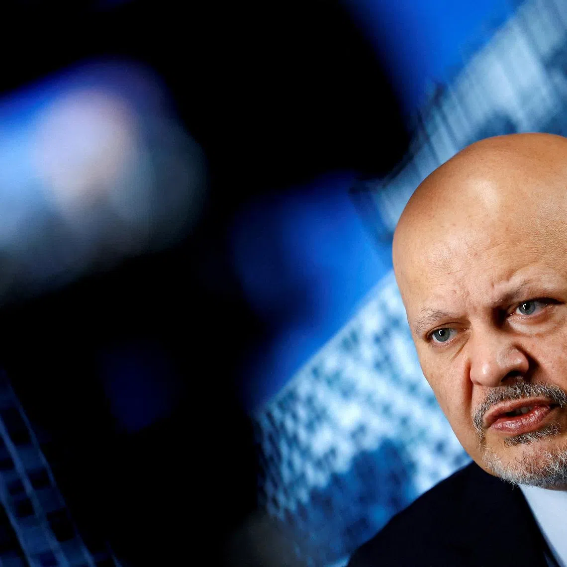 FILE PHOTO: International Criminal Court Prosecutor Karim Khan talks during an interview with Reuters in The Hague, Netherlands January 16, 2025. REUTERS/Piroschka van de Wouw/File Photo