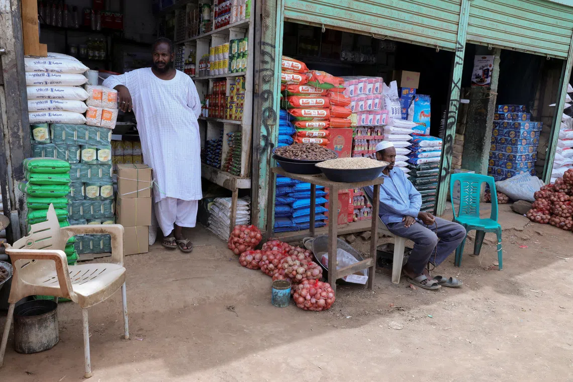 Currency collapse heaps more pain on civilians in divided Sudan