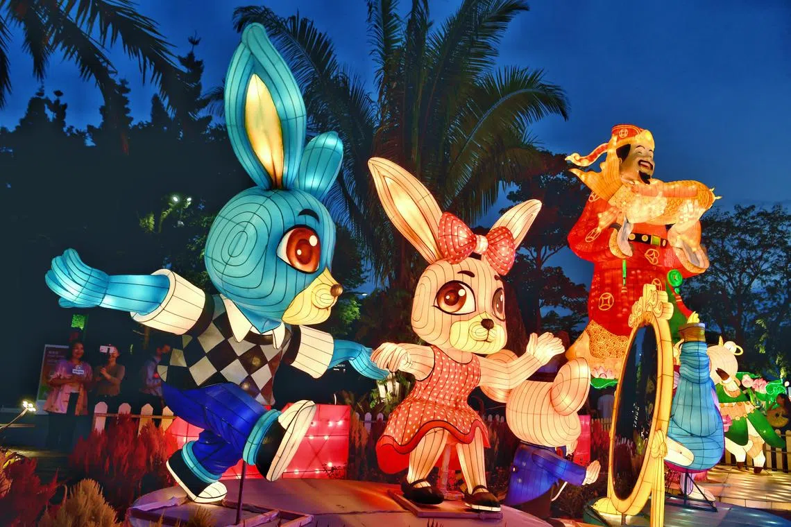 In Chinese culture, the rabbit is an auspicious and hopeful symbol. 
