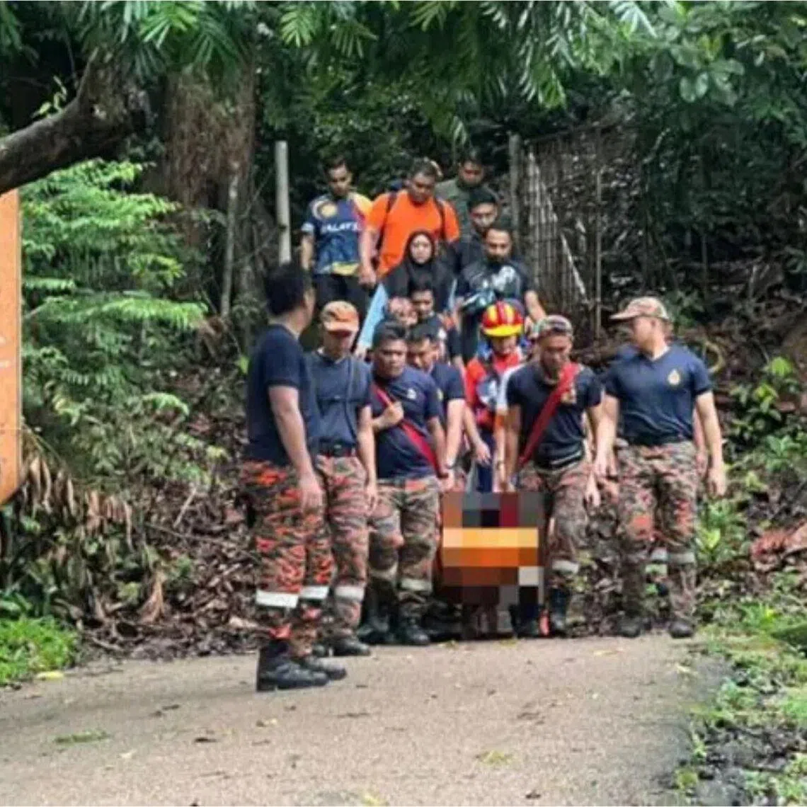 Police received a call about the incident at 1.47pm and deployed the Crime Prevention Patrol 2 team from the Kluang police station.