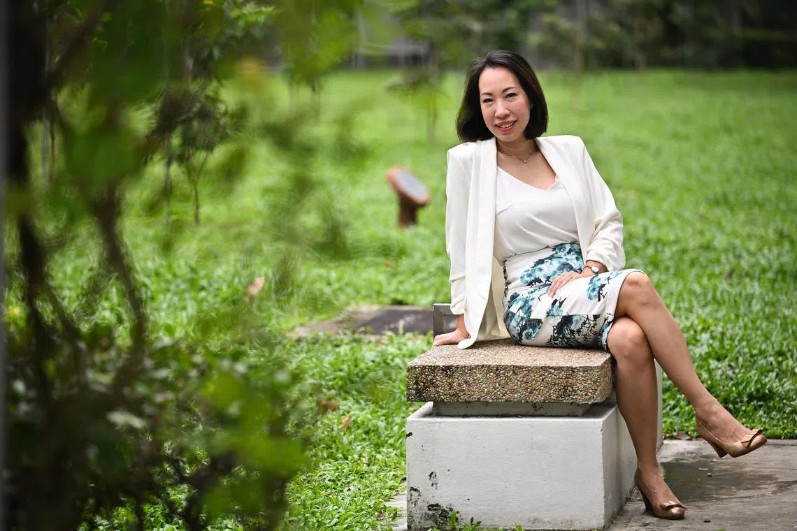 ST20240111-202468743186-Lim Yaohui-Sue-Ann Tan-samoney/
Me and My Money with Ms Jasmine Kang, 41, CEO and Co-Founder of Skinlycious, at Marine Terrace on Jan 11, 2024.
(ST PHOTO: LIM YAOHUI)